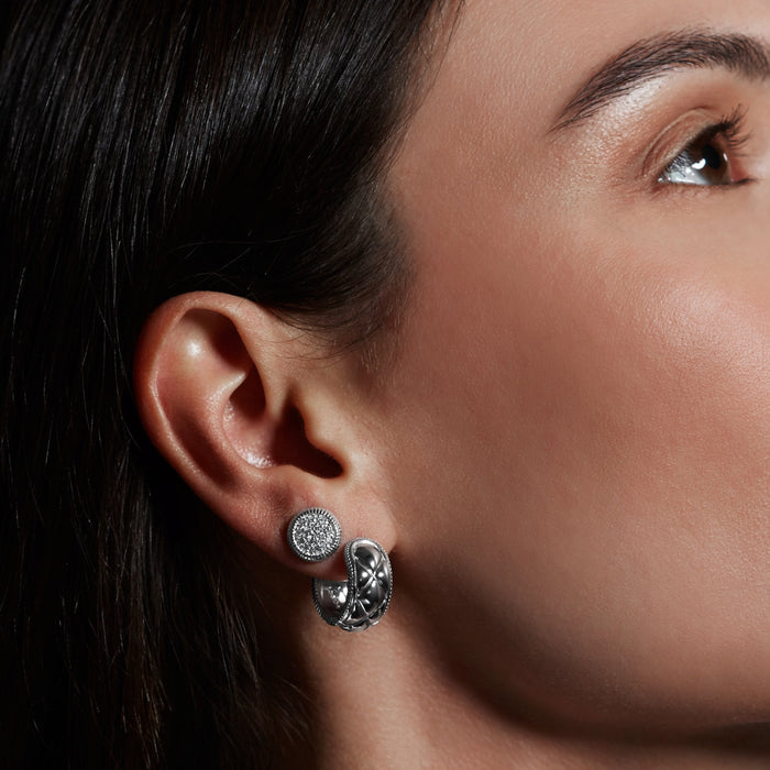 Max Textured Huggie Hoop Earring